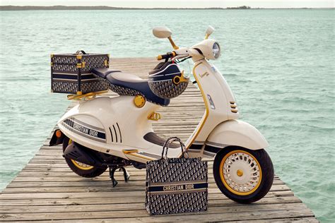 prix vespa dior|Vespa christian Dior.